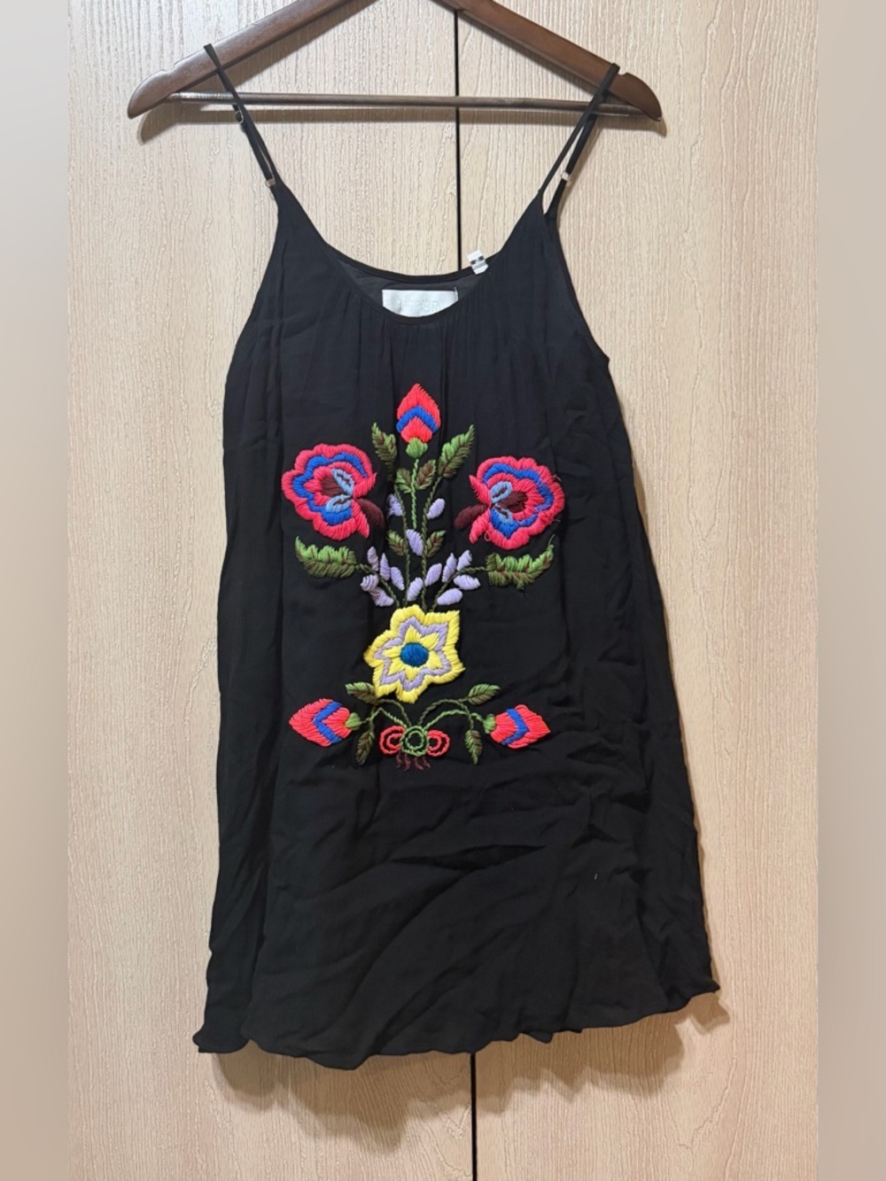 TOWNSEN Black Embroidered Floral Spaghetti Strap Camisole